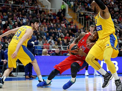 זוסמן הציג את כל הארסנל (Getty)