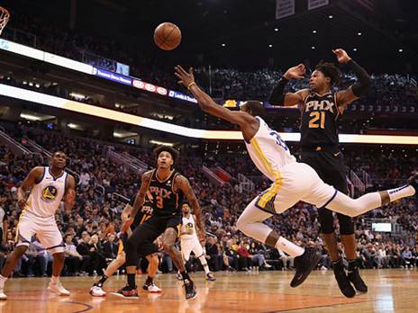 הלך קשה לווריירס (צילום:  Christian Petersen/Getty Images)