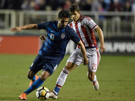 סייף. במדי נבחרת ארה"ב (Gettyimages. Grant Halverson)