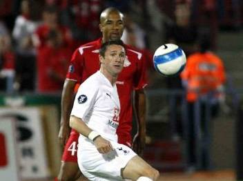 דוס סנטוס. השמות היו ידועים