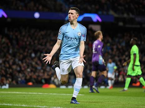 פודן. חוגג את גול הבכורה באלופות (Gettyimages.  Laurence Griffiths)