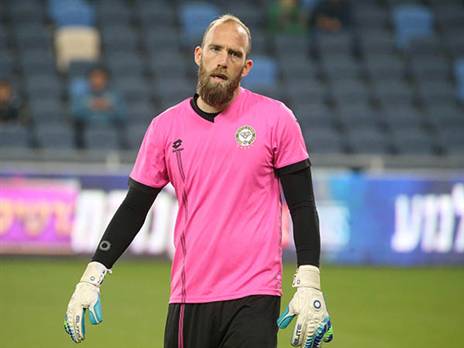 עמוס, שחקנים הופתעו שהוא לא נקנס (יוסי שקל)