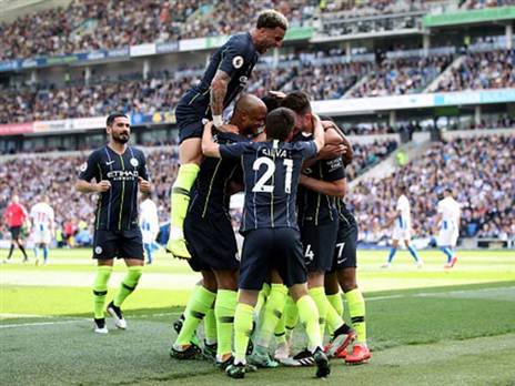 הקבוצה הכי טובה שיש לכדורגל האנגלי להציע (Getty)