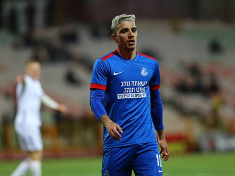 דן ביטון. במכבי ממתינים (לירון מולדובן)