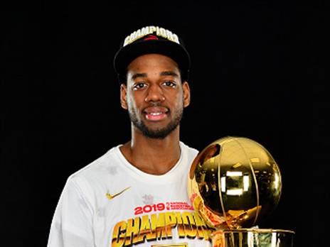 "לא הרגשתי את הזמן שחלף". לויד והגביע (getty)