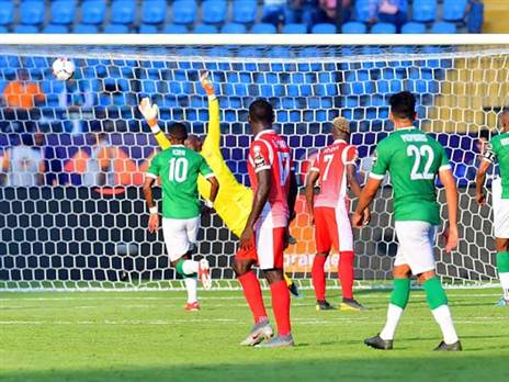הכדור החופשי שהכניע את השוער של בורונדי (getty, GIUSEPPE CACACE)
