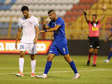 (לירון מולדובן)