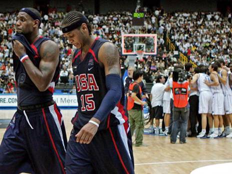 לברון וכרמלו. לא תמיד הכל הלך חלק (getty iages)