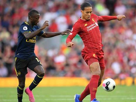 פפה. גם הוא לא האמין שהוא עבר את ואן דייק (Getty)