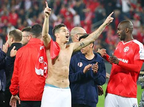 מליקסון. אחד מאדריכלי המהפך יצפה הפעם מהיציע (דני מרון)