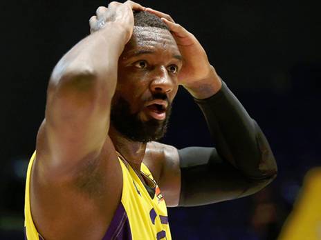 המילטון. הבכורה תחכה (אלן שיבר)