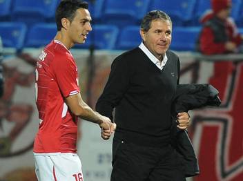 זהבי וגוטמן. כמעט סיים במגן ימני (בוקסה)