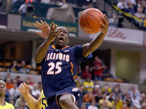 במדי אילינוי. נזרק אחרי התקרית האלימה (Getty)