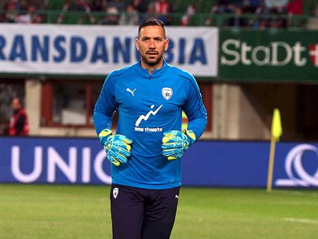 מרציאנו. קיבל ביטחון מלינדנברגר (אלן שיבר)