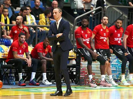 טעות חריגה כמעט עלתה ביוקר. קטש (אלן שיבר)