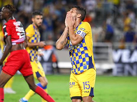 "יהיה לנו אפילו יותר קשה במשחק הבא". מיכה במשחק הקודם נגד חדרה (צילום: ירון שלום)