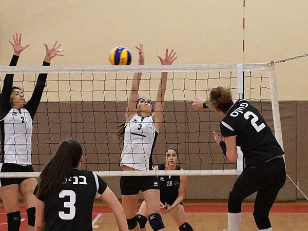 רעננה בדרך לניצחון נוסף (צילום: אורן עובדיה)