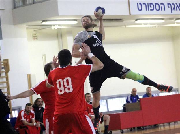 עזר לאשדוד לעשות היסטוריה (צילום: מני אלגריסי)