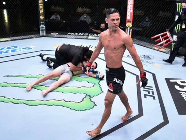 נאם חוגג את הניצחון (getty)