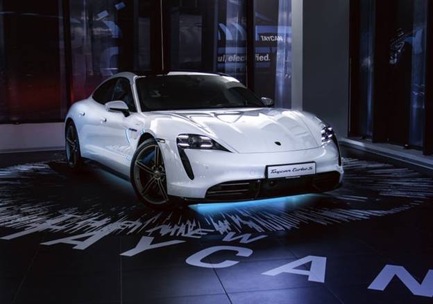 פורשה טייקן בישראל (צילום: רונן טופלבג)