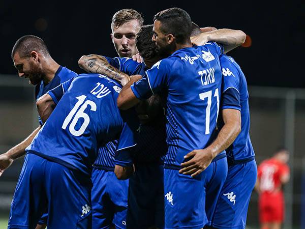 עומדים מול משימה חשובה (מאור אלקסלסי)