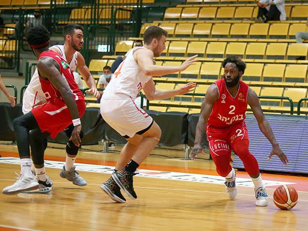 פארגו. קטש מרוצה מהשטף (אלן שיבר)