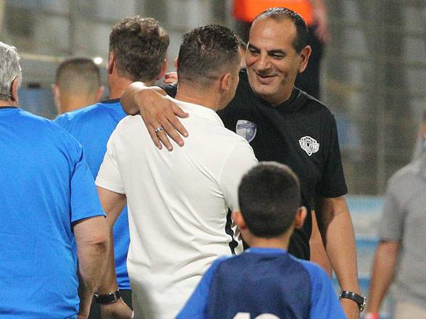 רפואה. דברים יראו אחרת? (ג'וש אנצ'ו, סוכנות ג'יני)