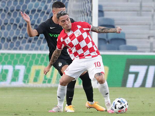 ב"ש בונה עליו. (דני מרון)