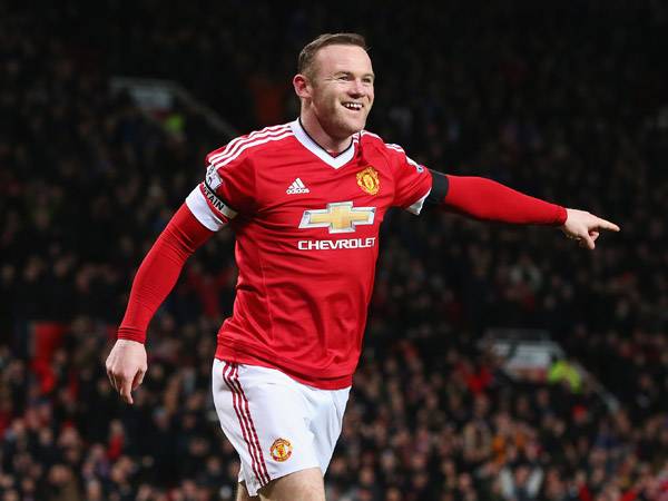 רוני הרים מיליוני גבות (GETTY)