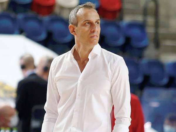 קטש מרוצה (אלן שיבר)