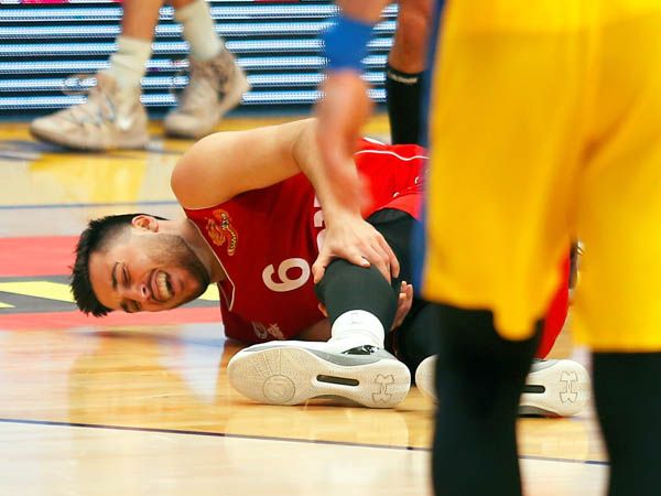 "מקווה שזה לא כל כך חמור". בלאט נפצע (צילום: אלן שיבר)