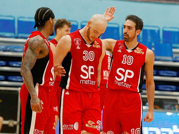 האדומים יפתיעו בדרבי? (אלן שיבר)