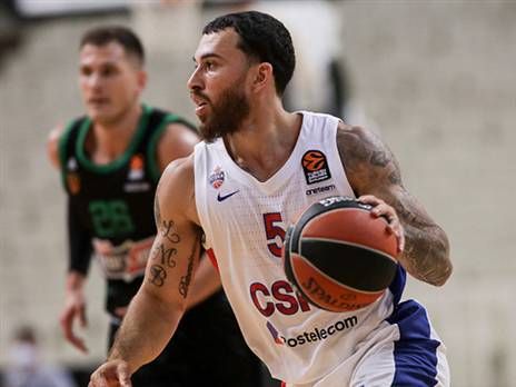 לא יכול לעבור לקבוצה אחרת ביורוליג. ג'יימס (getty(