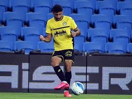 יחזור ישירות ל-11. עזרא (דני מרון)