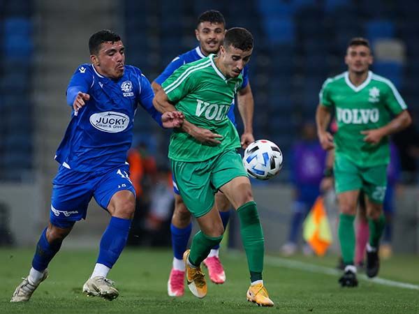 נראה עצבני בסיום. חזיזה (מאור אלקסלסי)