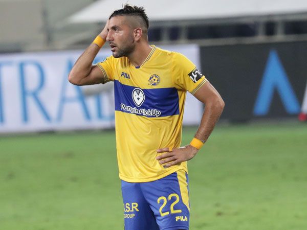 ריקן, נשאר במכבי ת"א (דני מרון)