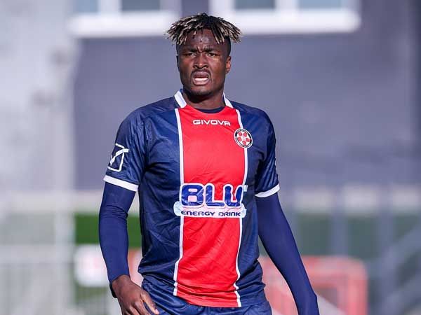 אקווה צפוי לחתום (מאור אלקסלסי)