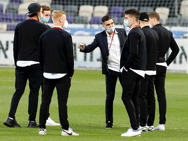 דאבור. אם יראה נכונות, יזומן (אלן שיבר)