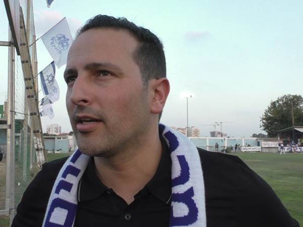 פרי (שקד מורג)