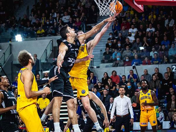 הפועל ירושלים עם עוד הפסד באירופה (FIBA)