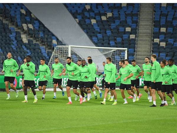 הירוקים באימון מסכם לפני המשחק (קרדיט:אתר מכבי חיפה)