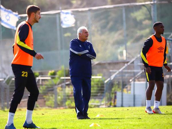 מזרחי. התחיל לעבוד (באדיבות בית"ר ירושלים)