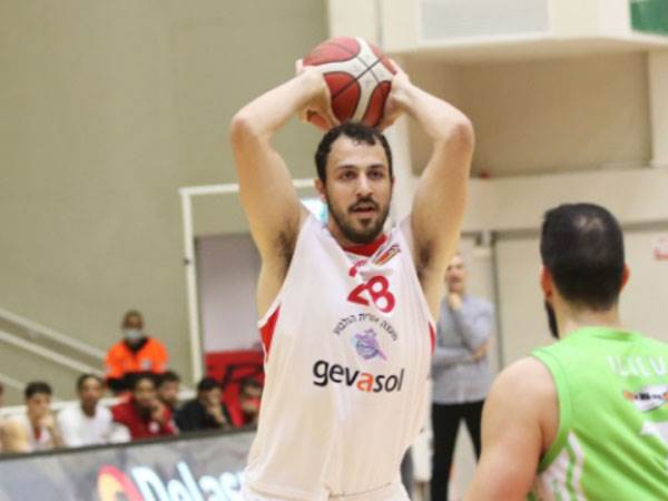 ששון. יש מלחמות שאי אפשר לנצח בהן לבד" (לילך וייס, מנהלת הליגה)