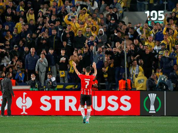 זהבי. מחוות הקהל תעזור? (אלן שיבר)