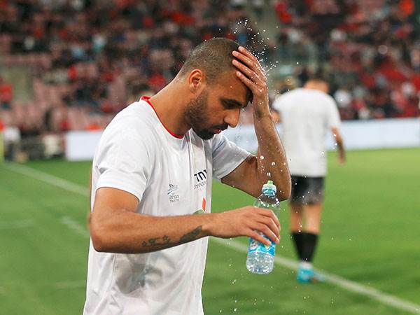 ספורי ספג ביקורת מברדה (אלן שיבר)