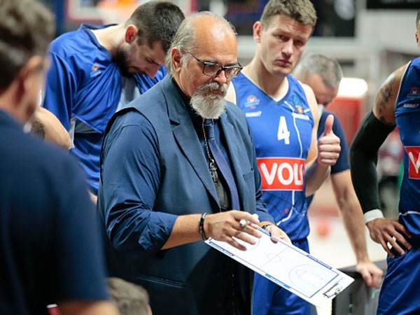 נחשב ל-"מאמן של שחקנים". דז'יקיץ' (Getty)