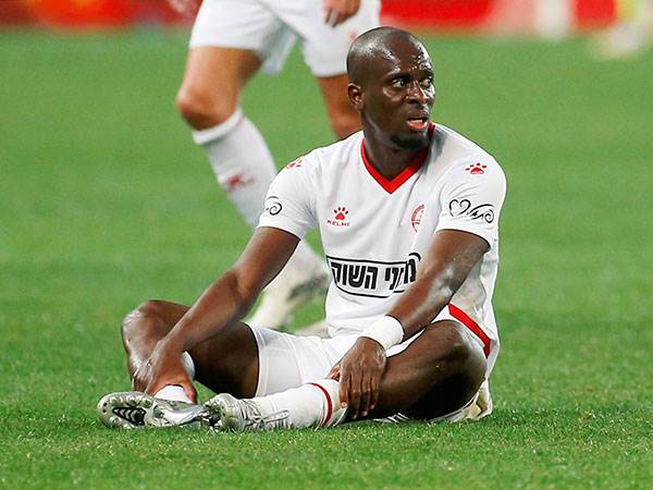 אספרייה מגיע לבית"ר בעיצומו של הבלאגן (אלן שיבר)