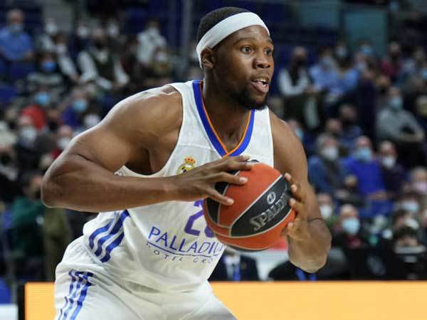 ישחק נגד מכבי בשישי? יאבוסלה (getty)