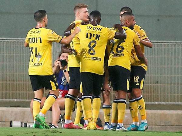 נתניה. חתיכת משחק (אלן שיבר)