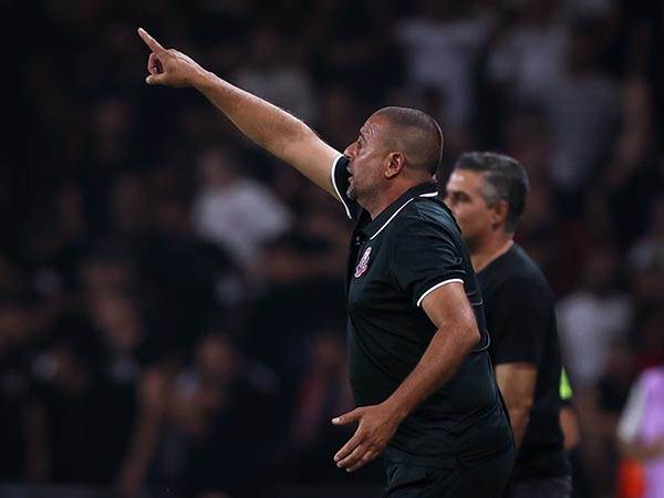 יחליף את קלינגר על הקווים. בן מרגי (מאור אלקסלסי)